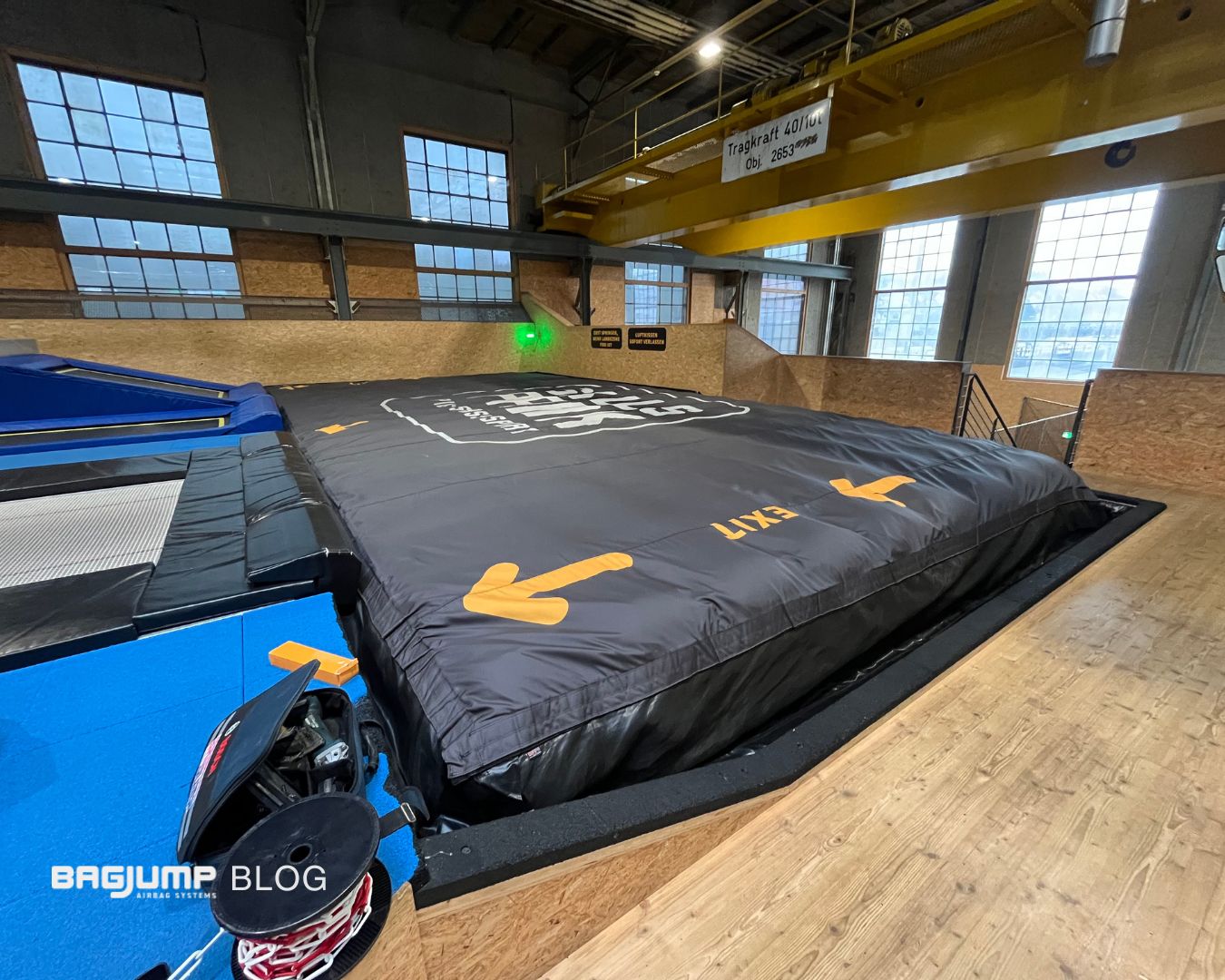 Skills Park – Switzerland 

Facility Type: Indoor Skate and Trampoline Park 

Airbags: Landing Bag (BMX), Inground Airpit, Standalone Bag 