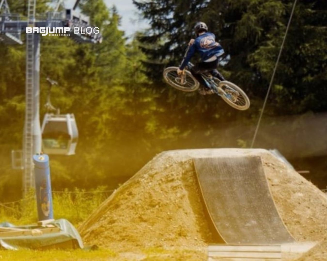6. Mutterer Alm Bikepark Innsbruck – Austria Location: Innsbruck, Tyrol, Austria Total Trails: ~30 km Highlight: Home of Crankworx Innsbruck, Austria’s biggest MTB event Bagjump Type: All-Terrain Landing Airbag (used in training setups)
