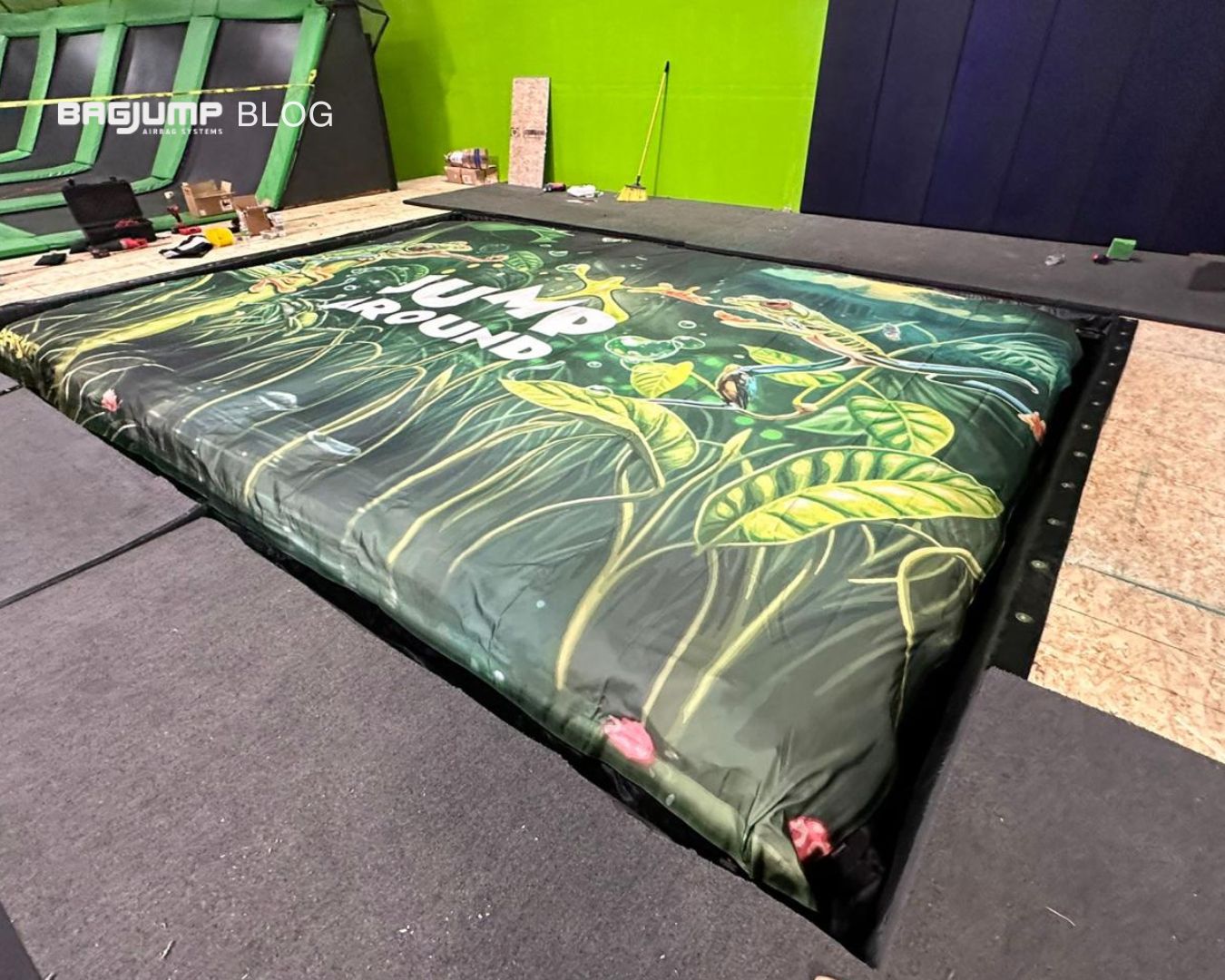 ジャンプラウンドトランポリンパーク - バッグジャンプエアバッグ - エアバッグの品質で妥協するリスク
