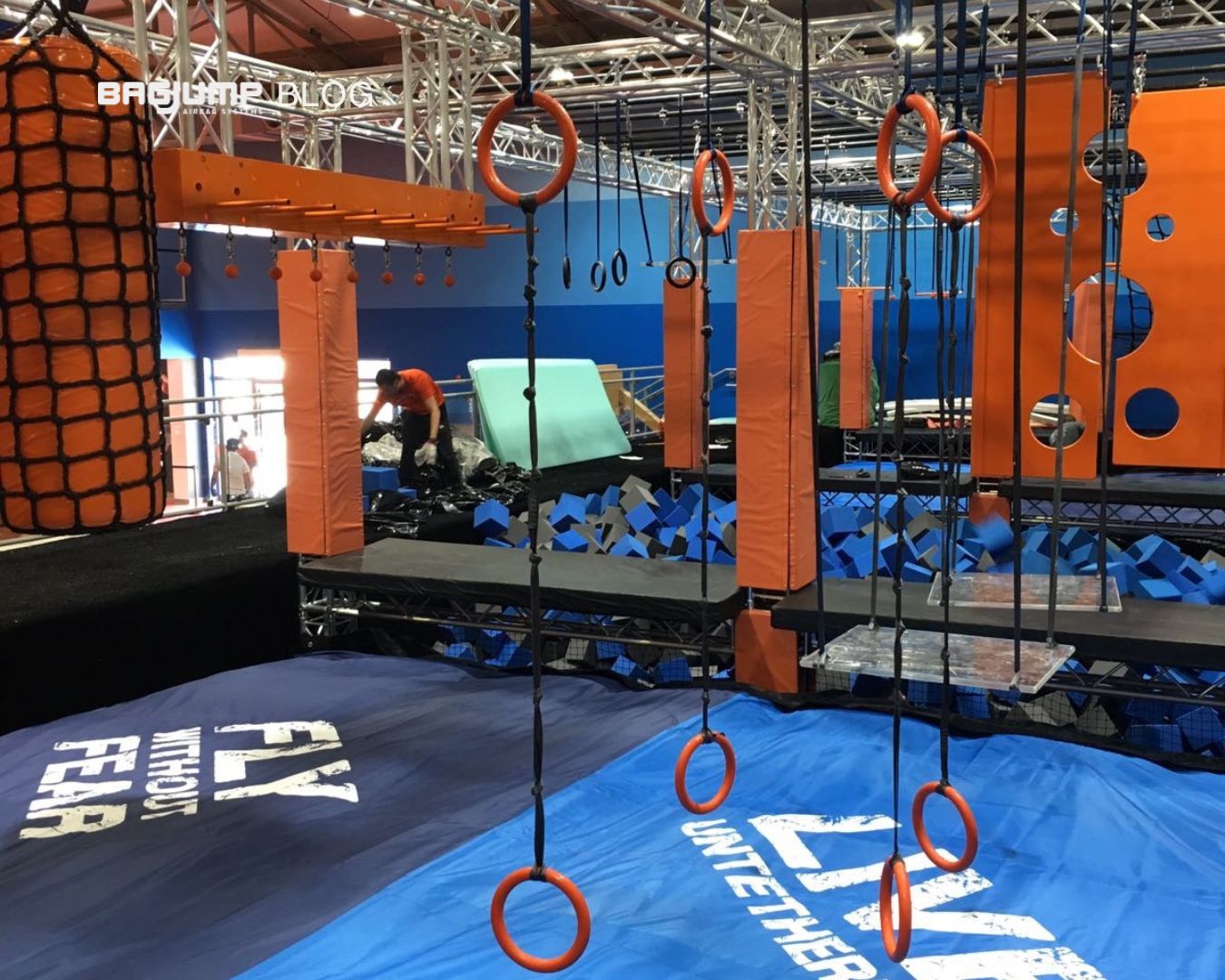 SkyConは、北米最大のトランポリンパークフランチャイズであるSkyZoneの公式年次カンファレンスです。SkyZoneのすべてのパークオーナー、オペレーター、マネージャー、そしてパーク運営に必要なサプライヤーが一堂に会します。.