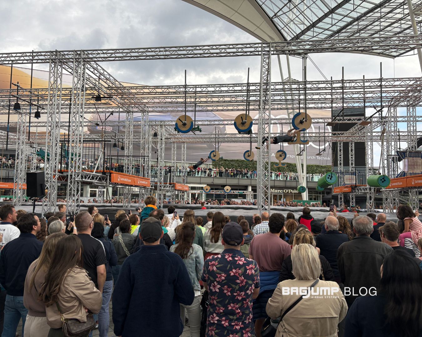 In 2025, the Munich Airport transformed its main forum into a full scale parkour and obstacle course arena. They had professional ninja athletes competing, workshops for visitors, and a public access course that ran for two full weeks.